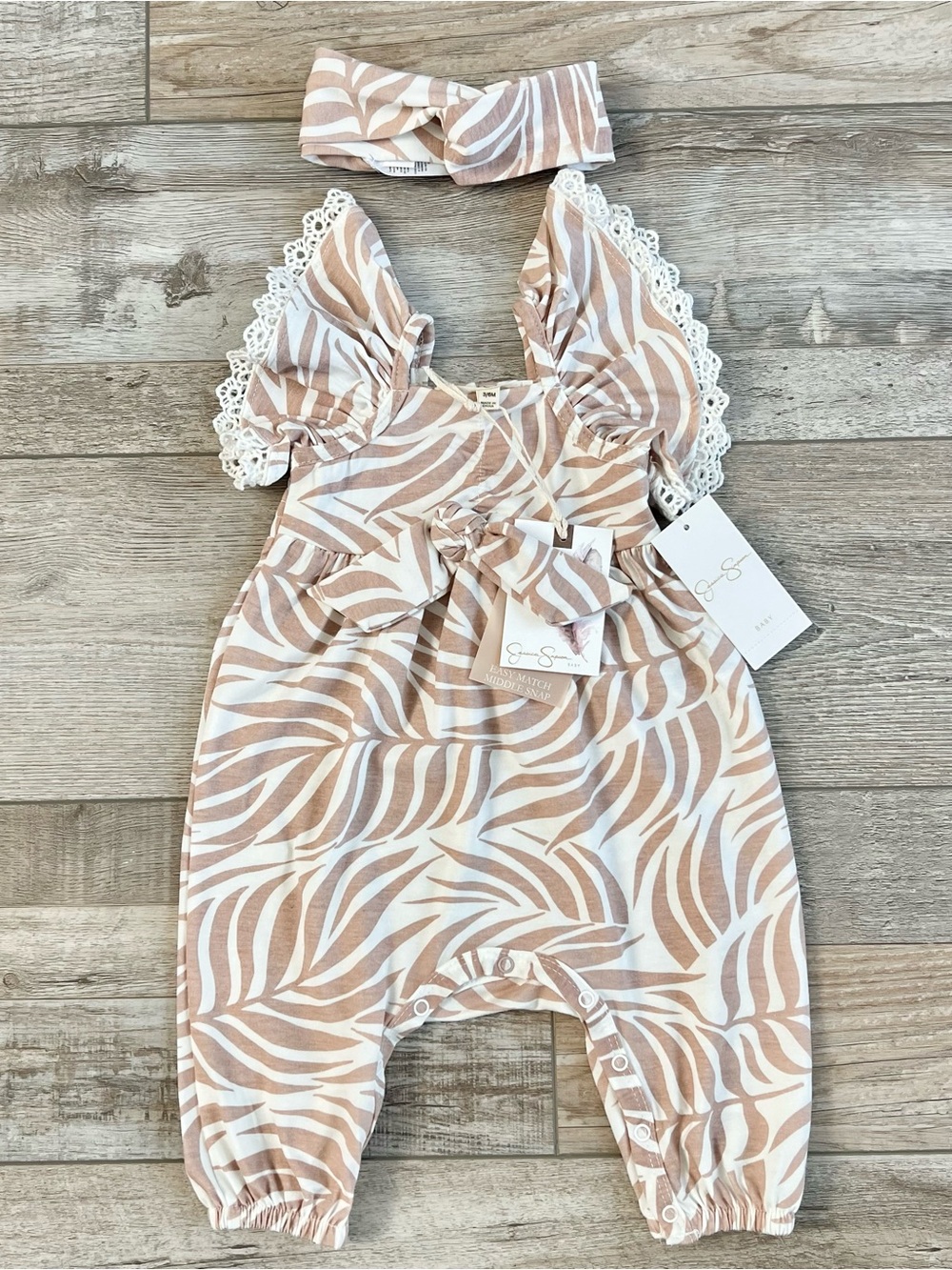 NWT Jessica Simpson Taupe Palm Romper and Headband Set Size 3/6 Months